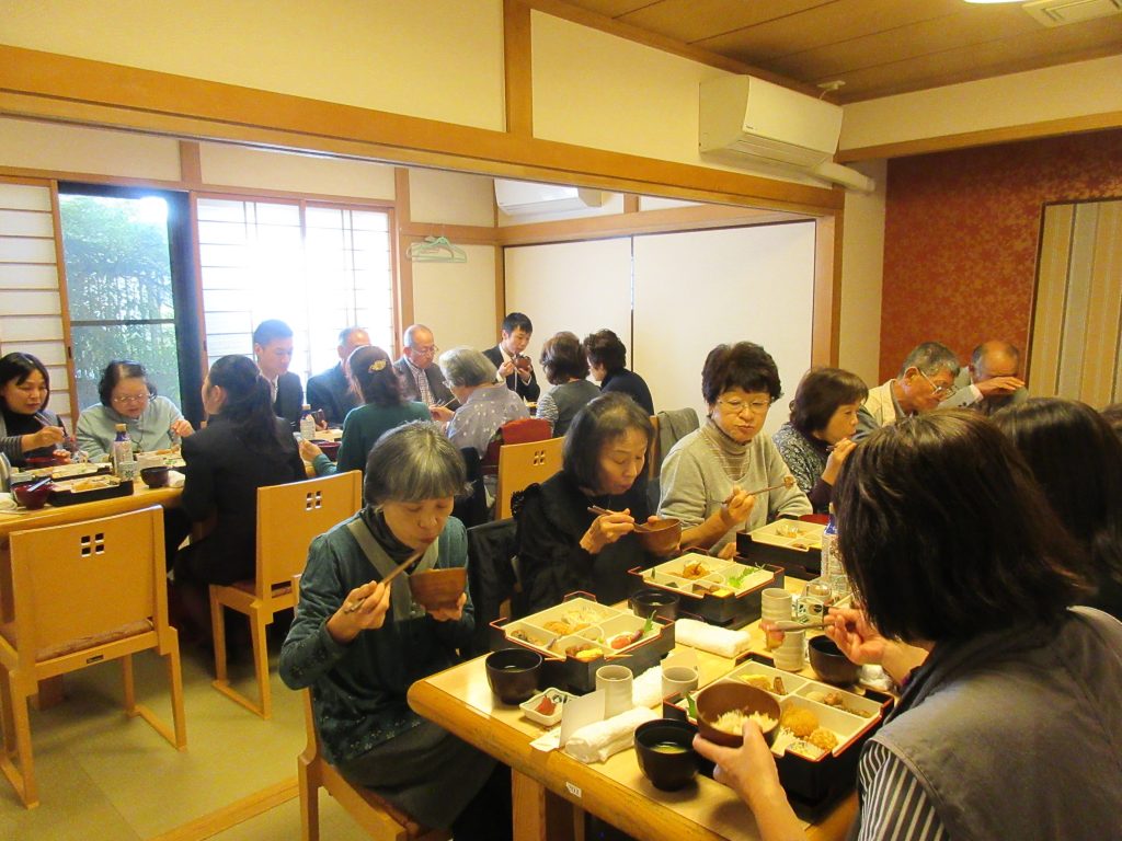 11月9日開催　特別会員様お食事交流会！